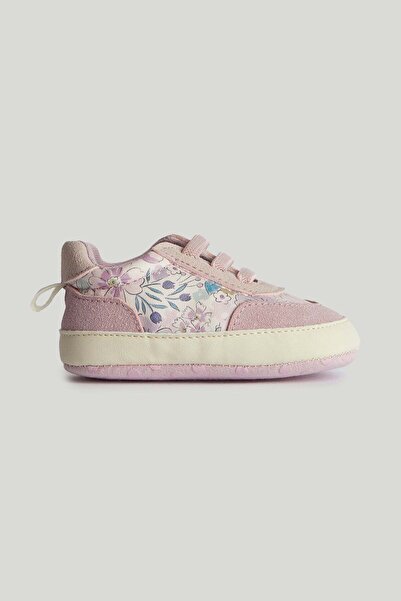 MOTHERCARE حذاء رياضي وردي مزين بالزهور