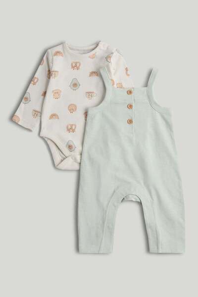 MOTHERCARE أول طقم ملابس لي مكون من دنغري وبدلة جسم