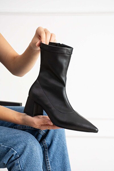 dabab shoes BEGA Kadın Siyah Streç Cilt Sivri Burun Fermuarlı 6 Cm Kalın Topu...