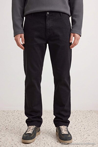 TRENDYOL MAN Siyah Loose Straight Fit Normal Bel Erkek Jeans TMNAW27JE00015