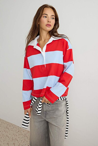 TRENDYOLMİLLA Kırmızı Çizgili Düğmeli Polo Yaka Oversize/Geniş Kesim Düşük Ko...