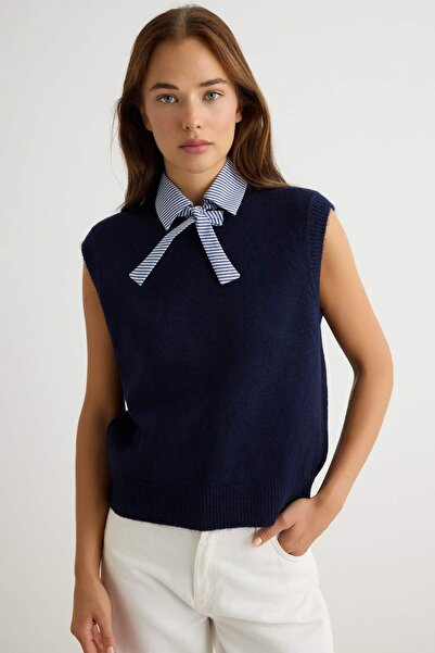 Trendyol Collection Navy Blue Shirt Collar Detailed Soft Textured Knit Sweate...