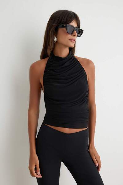 Trendyol Collection بلوزة سوداء مطوية مناسبة للحفلات TPRAW27BZ00041
