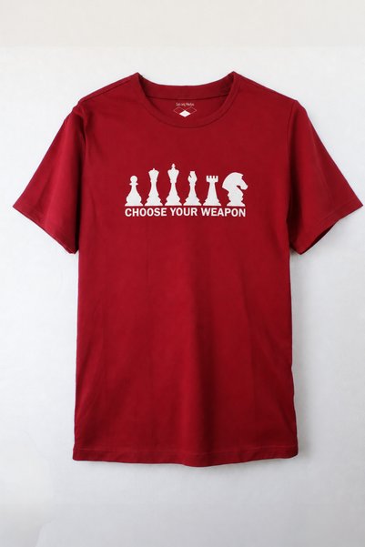 Satranç Medya Choose Your Weapon - Chess T-Shirt