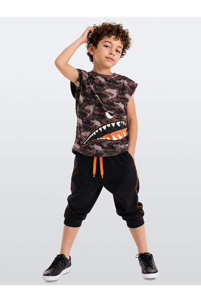 MSHB&G Monster Shark Erkek Çocuk T-shirt Kapri Şort Takım