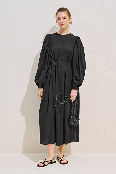 Manuka Ribbed Detail Wide Sleeves Long Dress Black