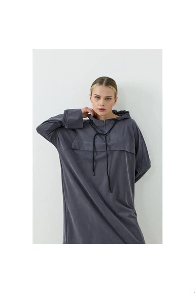 QANU Aerın Long Sweatshirt Anthracite