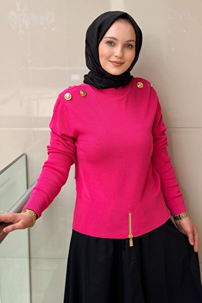 Ghisa Knitwear Tunic with Button Detail on the Shoulders