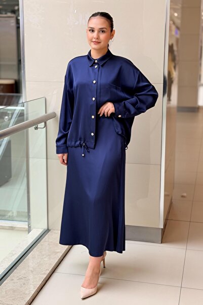 Ghisa تنورة الساتان واسعة