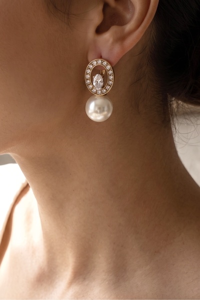 FAYRA ACCESSORIES Zirkon Taşlı Oval Tasarım İnci Küpe