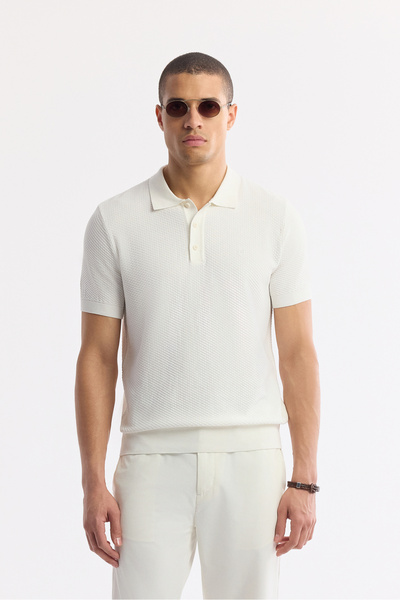 Avva Erkek Ekru Polo Yaka Viskon Karışımlı Basic Triko Regular Fit T-Shirt B0...