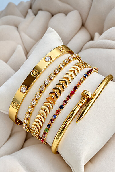 Crc Bijuteri Special Price for September Campaign: Love Women's Bracelet Set