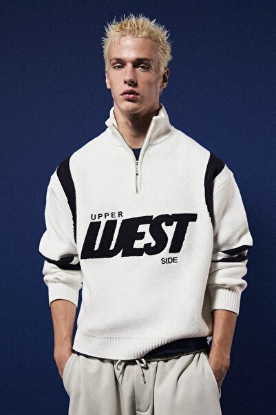 Bershka Yarım fermuarlı grafik kazak