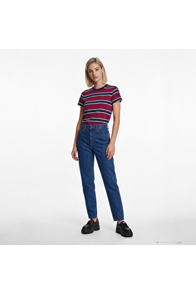 Tommy Hilfiger Denim Essentials Kadın Bordo T-Shirt
