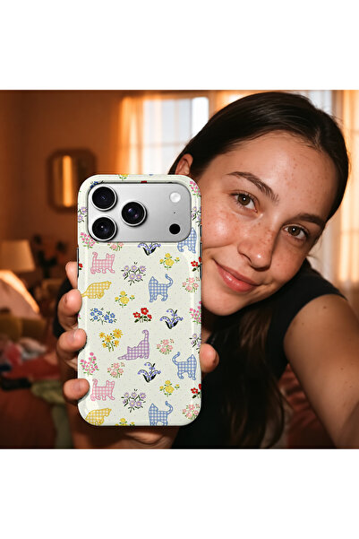 EDELFU iPhone 17 PRO Uyumlu - Ekose Kediler, Çift Katmanlı Kapak, Parlak Yüzey Koruyucu Kılıf