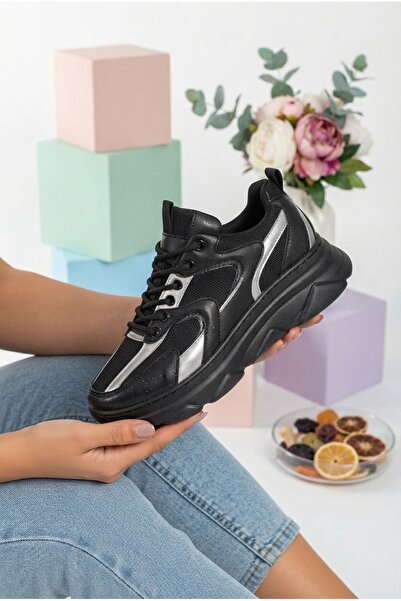 Zerenyus Cata black and white lace-up knit detail women's sneakers