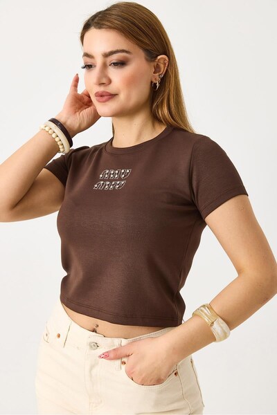 Juuuj Brown Stretchy Fabric Short Sleeve Crew Neck Crop Blouse with Lettering...