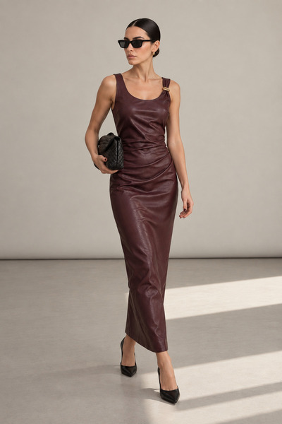 Grenj Fashion Φόρεμα μάξι από συνθετικό δέρμα με λεπτομέρεια σε μπορντό χρώμα...