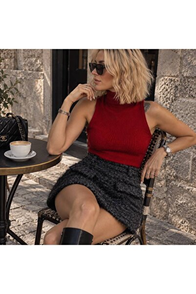 ibeeka تنورة ميدي بتصميم لون أسود ممزق