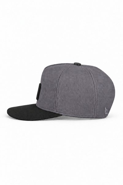 BlackBörk Pălărie hip hop negru-gri cu logo V2 Hustle