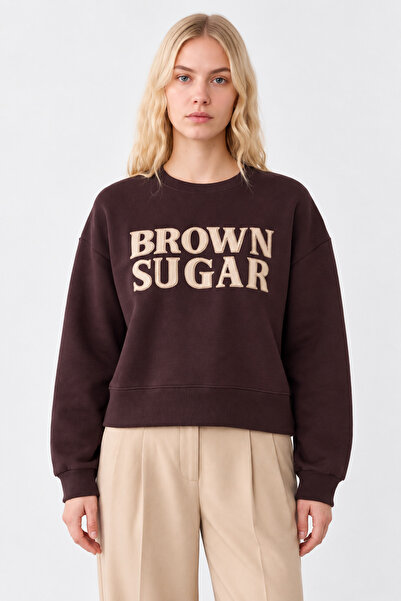 Quzu Brown Sugar Nakış Detaylı İçi Yumuşak Kadın Sweatshirt