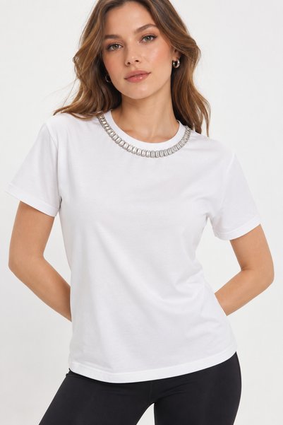 RENGARENG Women's Designer T-Shirt with Stone and Chain Embroidery Detail, Short Sleeve White Blouse