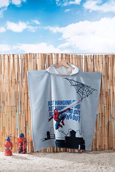 Özdilek Spiderman Web Blue Licensed Velvet Children's Poncho Age 4/9