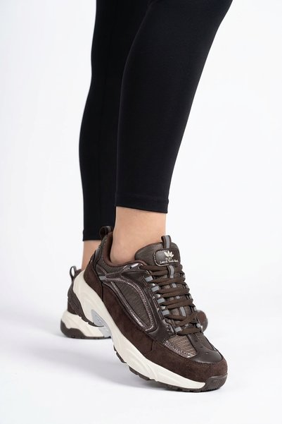 Moda Pie Semas detailed women's sports shoes with pieces in coffee suede