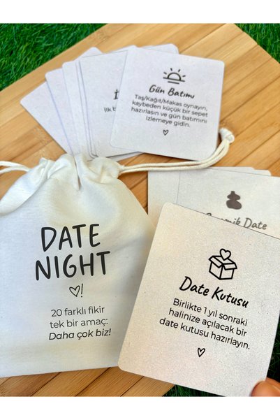 Pankart Evi DATE NIGHT | Çiftler İçin Date Kartları | Sevgili ile yapılacak 20 Eğlenceli Aktivite Fikir Kartı | Romantik Sevgili Hediyesi