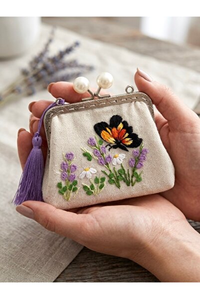 Arzu Demir Mini wallet %100 hand embroidered wildflower themed 10x14 cm linen...
