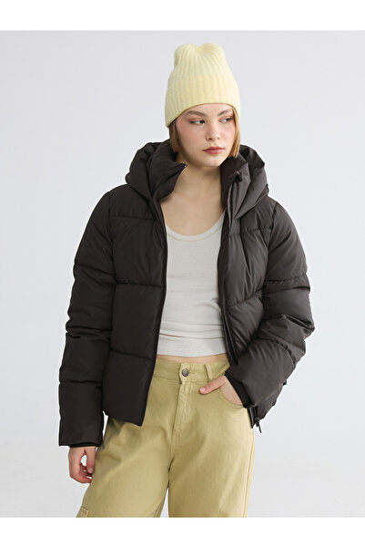 LC Waikiki I Hooded Women's Puffer Coat from Freezen Store