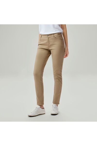 Giordano Women’s Mid-Rise Slim Tapered Stretch Twill Pants
