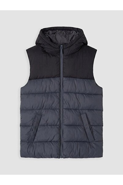 LC Waikiki Hooded Boy's Inflatable Vest (W6)