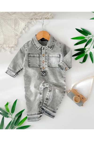 hümabebe Alttan çıtçıt detay cepli mevsimlik bebe kot tulum