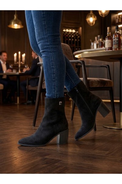Pierre Cardin Fermuarlı Blok Topuklu Siyah Süet Bootie
