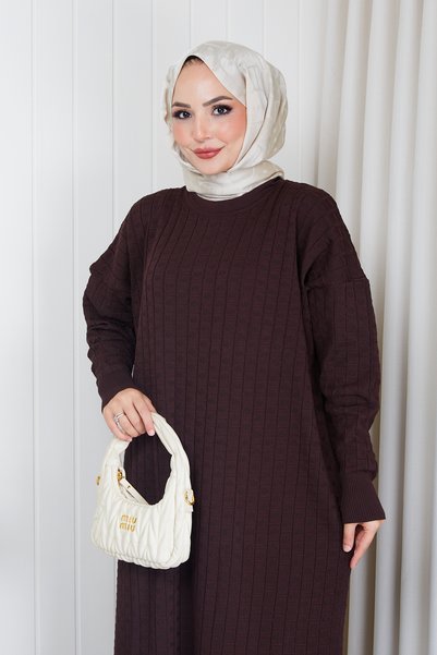 Pamuk Butik فستان نسائي محبوك من خيوط ميرسيريزد