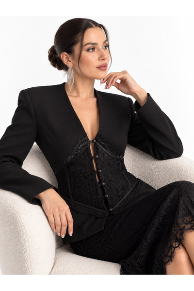 LOKADI Kadın Derin V Yaka Korse Görünümlü Dantel İşlemeli Düğmeli Şık Blazer ...