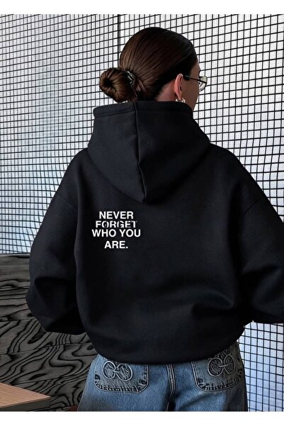 JANTIL MODA Unisex Oversize 3 Threaded Yarn Kangaroo Pocket with "Never Forge...