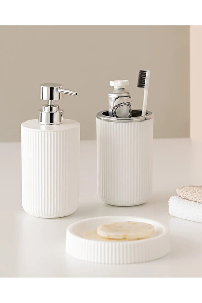 Madame Coco Martre Chrome Louter 3-Piece Bathroom Set