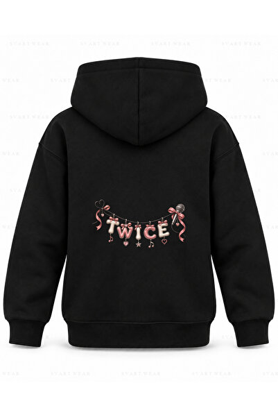 SVART WEAR Μαύρο παιδικό φούτερ με κουκούλα TWICE με στάμπα με λουράκι μικροφ...