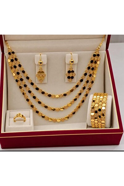Accessories طقم اكسسوار مع البناجر