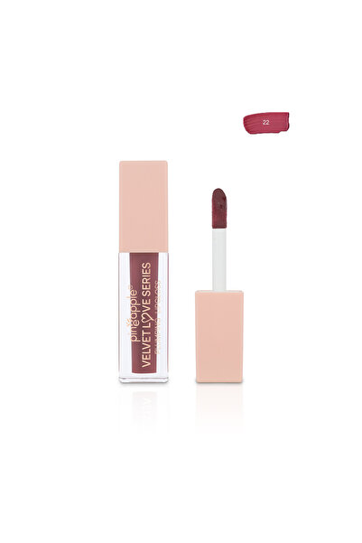 Pineapple Lip Gloss with a Plump Shine