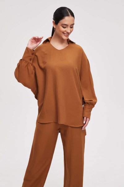 Livia Women's Plain Long-Sleeve Blouse