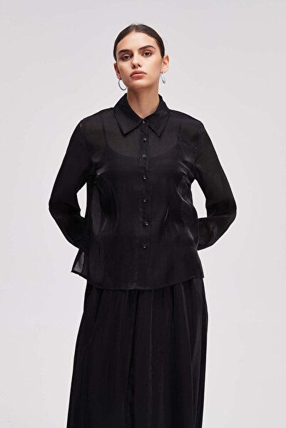 Livia Women's Plain Long-Sleeve Blouse