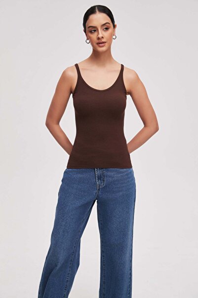 Livia Women's Waist-Length Plain Strappy Top