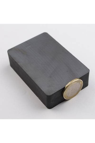 Magnitech Κυβοειδής Μαγνήτης Φερρίτη 150x100x30mm Δύναμη Έλξης 20kg