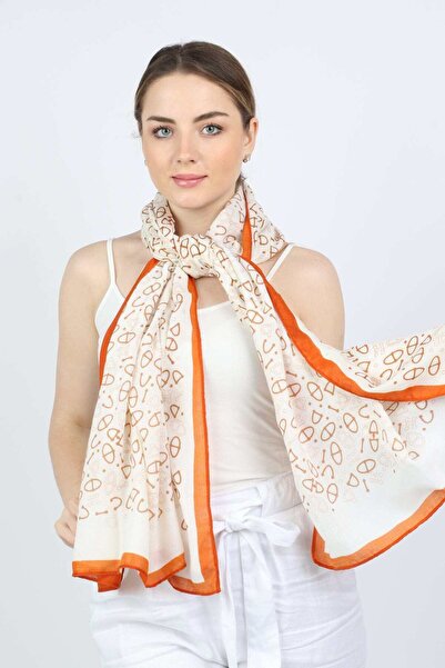 mica وشاح منقوش