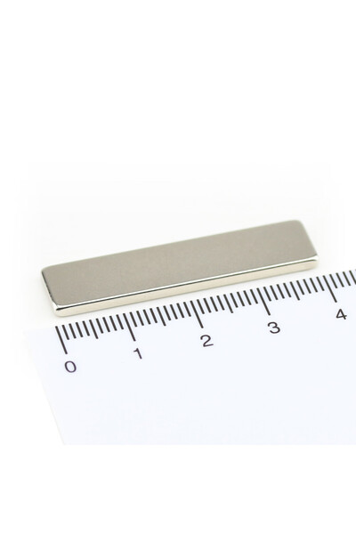 Magnitech Ορθογώνιος Μαγνήτης 40x10x2mm Νεοδυμίου Δύναμη Έλξης 4.8kg