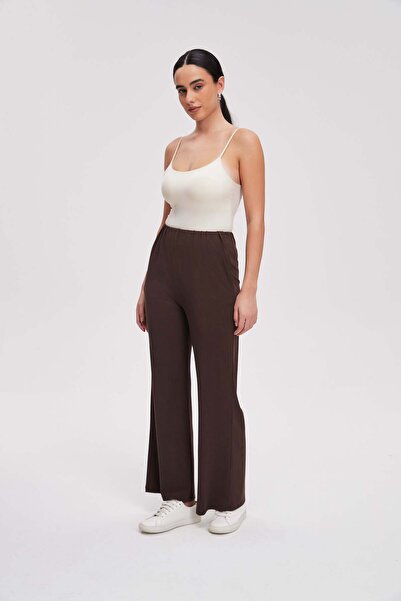 Livia Women's Straight-Leg Ribbed Trousers