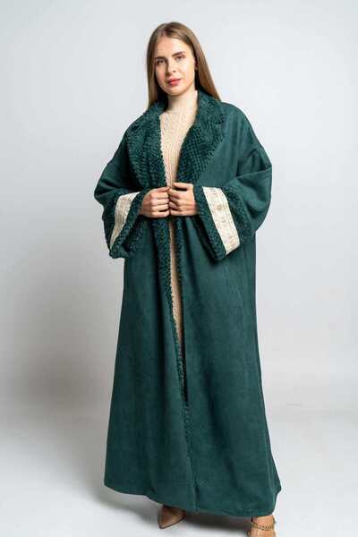 Nichii Fur-Trim Jacket with Long Sleeves